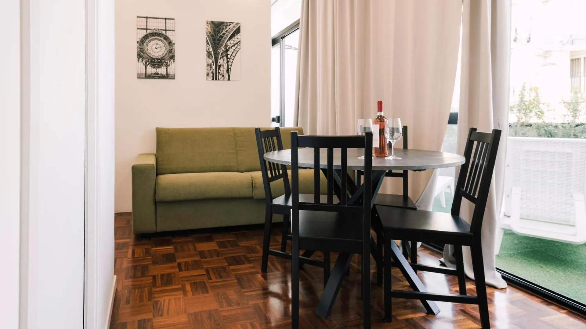 Loft Del Centro Roma 34 - Central Penthouse With Private Terrace - Bari 0*,  Italien